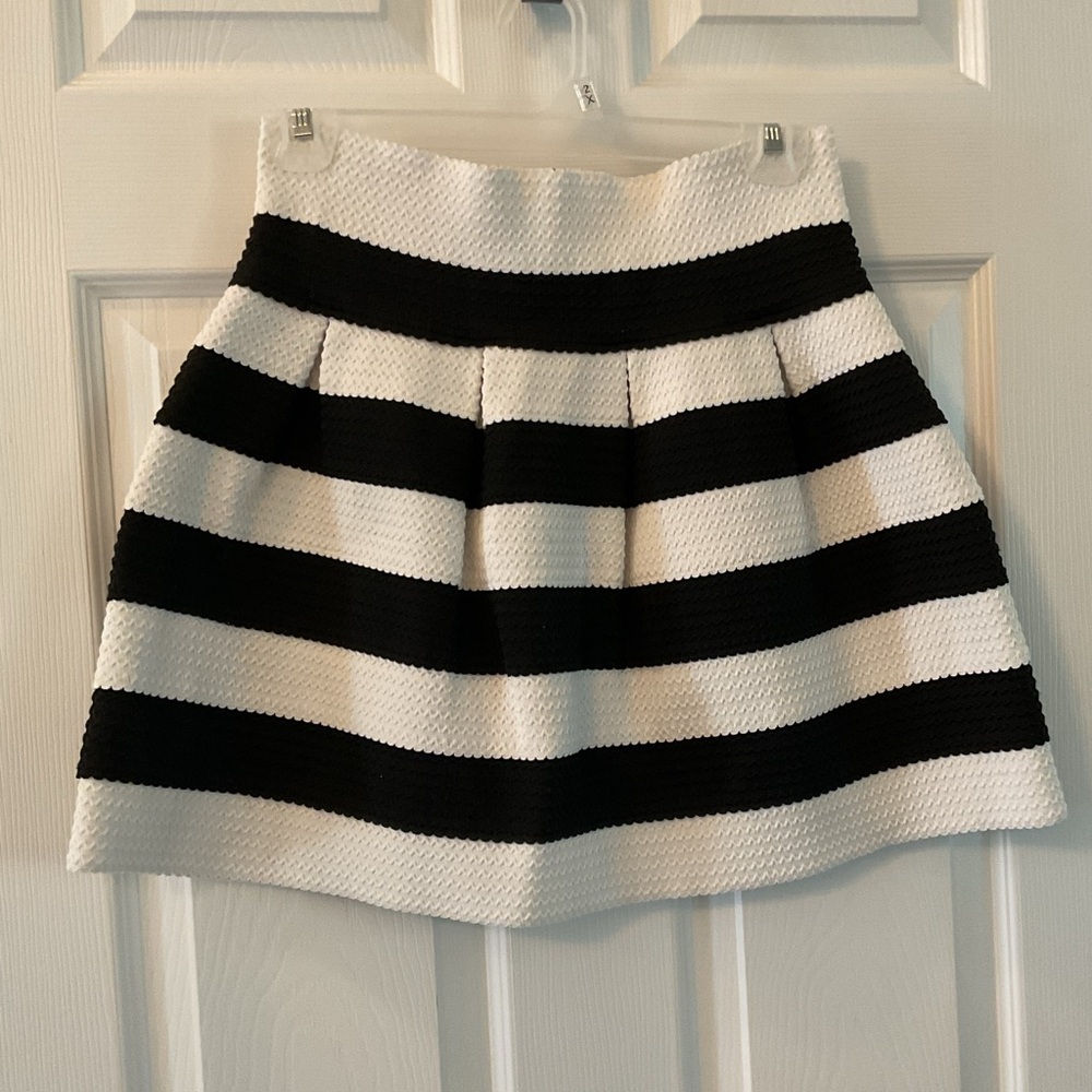 Neslay Womens Size XL White(Off White)/White Stripe Mini/Midi Skirt